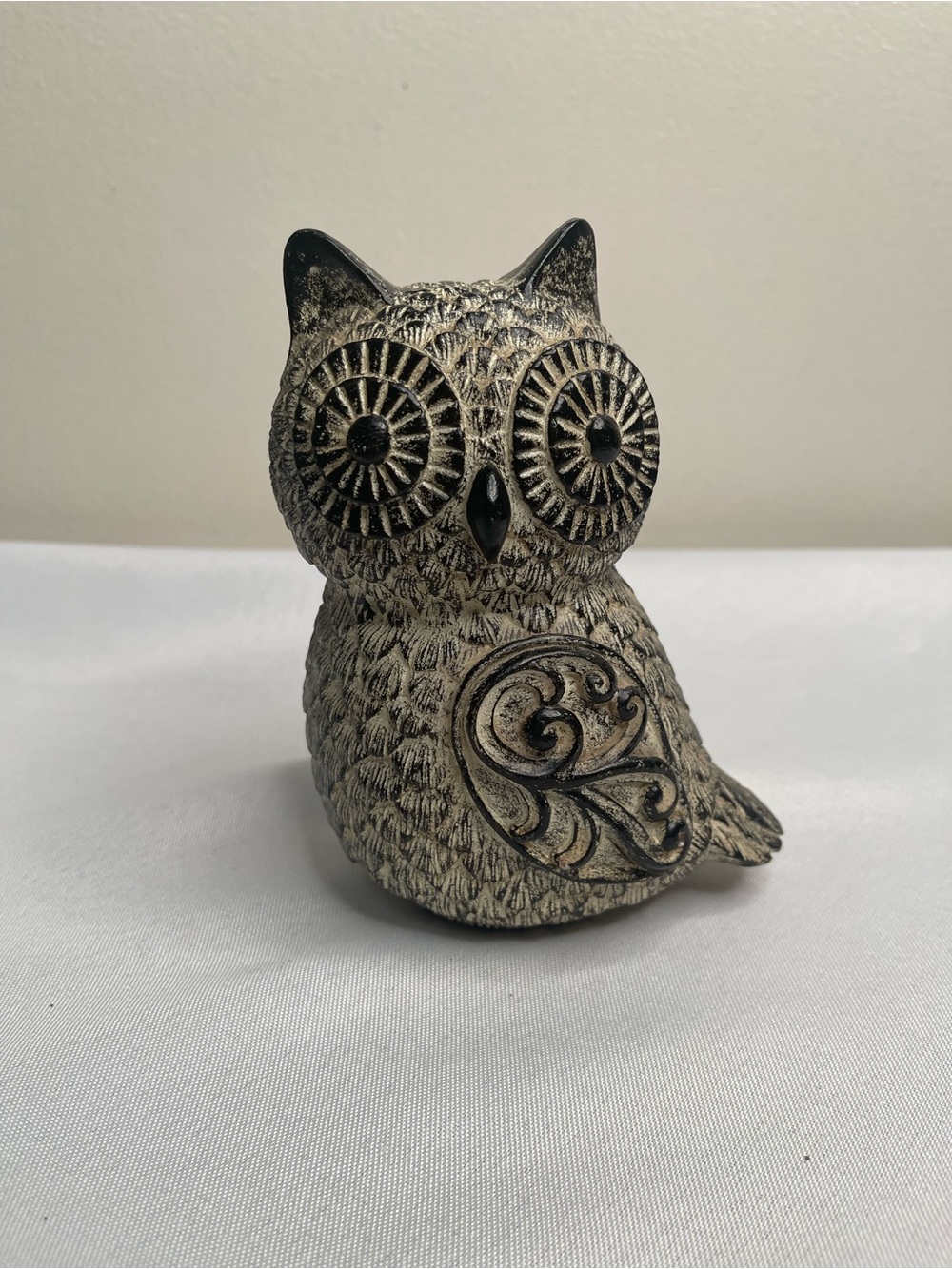 Decorative Owl Figurine in Aged Cream and Black - Home Art Accent